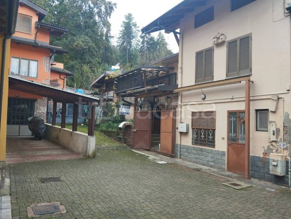 casa indipendente in vendita a Borgo San Dalmazzo