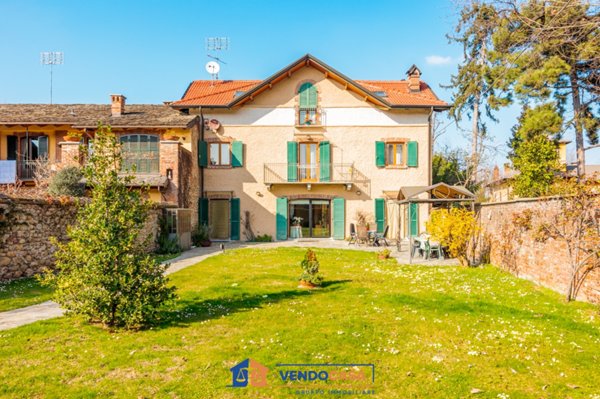 casa indipendente in vendita a Borgo San Dalmazzo