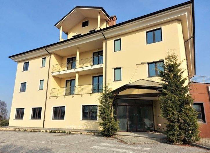 intera palazzina in vendita a Borgo San Dalmazzo