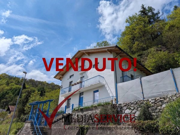 casa indipendente in vendita a Borgo San Dalmazzo