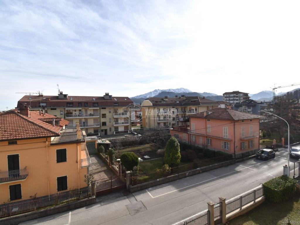 appartamento in vendita a Borgo San Dalmazzo