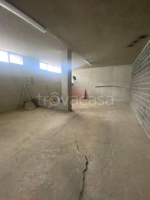 locale commerciale in vendita a Borgo San Dalmazzo
