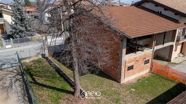 locale di sgombero in vendita a Borgo San Dalmazzo