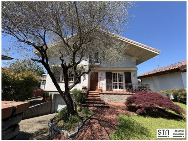 casa indipendente in vendita a Borgo San Dalmazzo