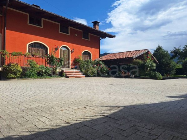 casa indipendente in vendita a Borgo San Dalmazzo