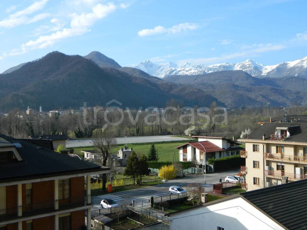 appartamento in vendita a Borgo San Dalmazzo