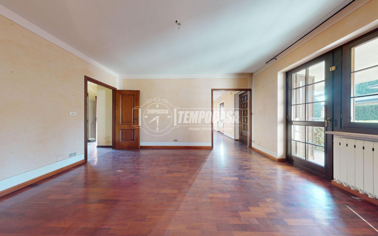 casa indipendente in vendita a Borgo San Dalmazzo