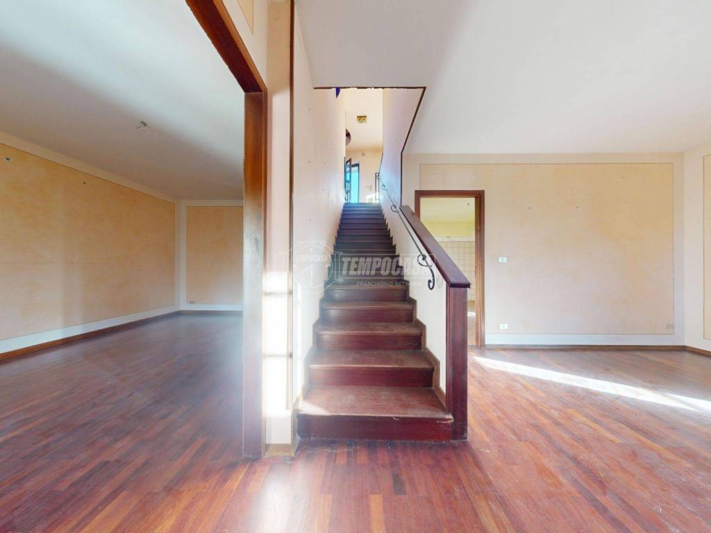 casa indipendente in vendita a Borgo San Dalmazzo