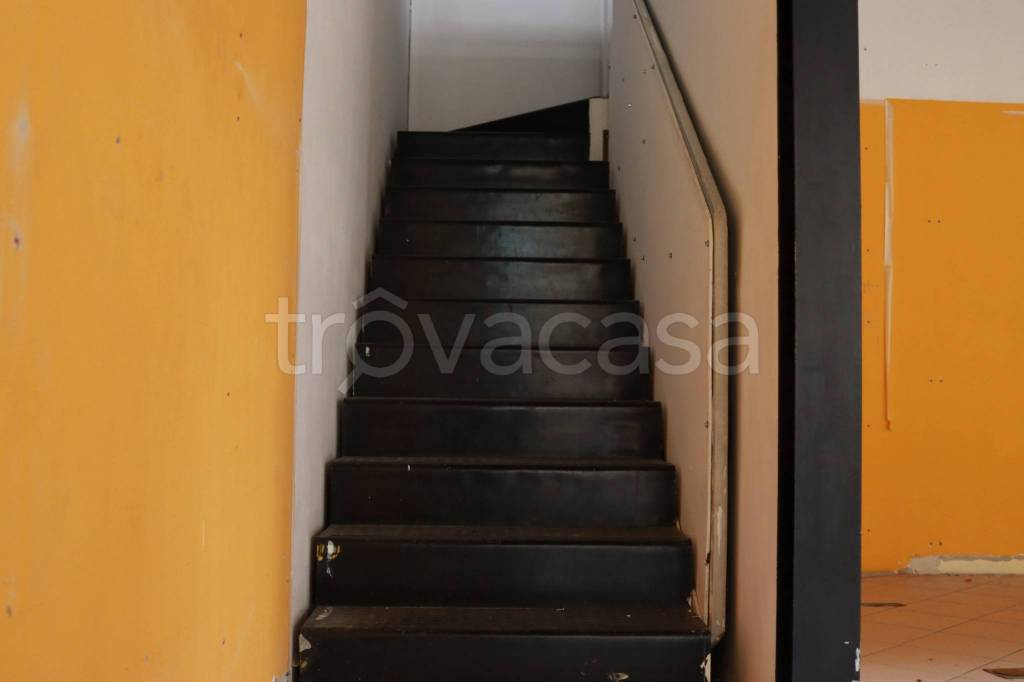 negozio in vendita a Borgo San Dalmazzo