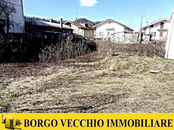 terreno edificabile in vendita a Borgo San Dalmazzo