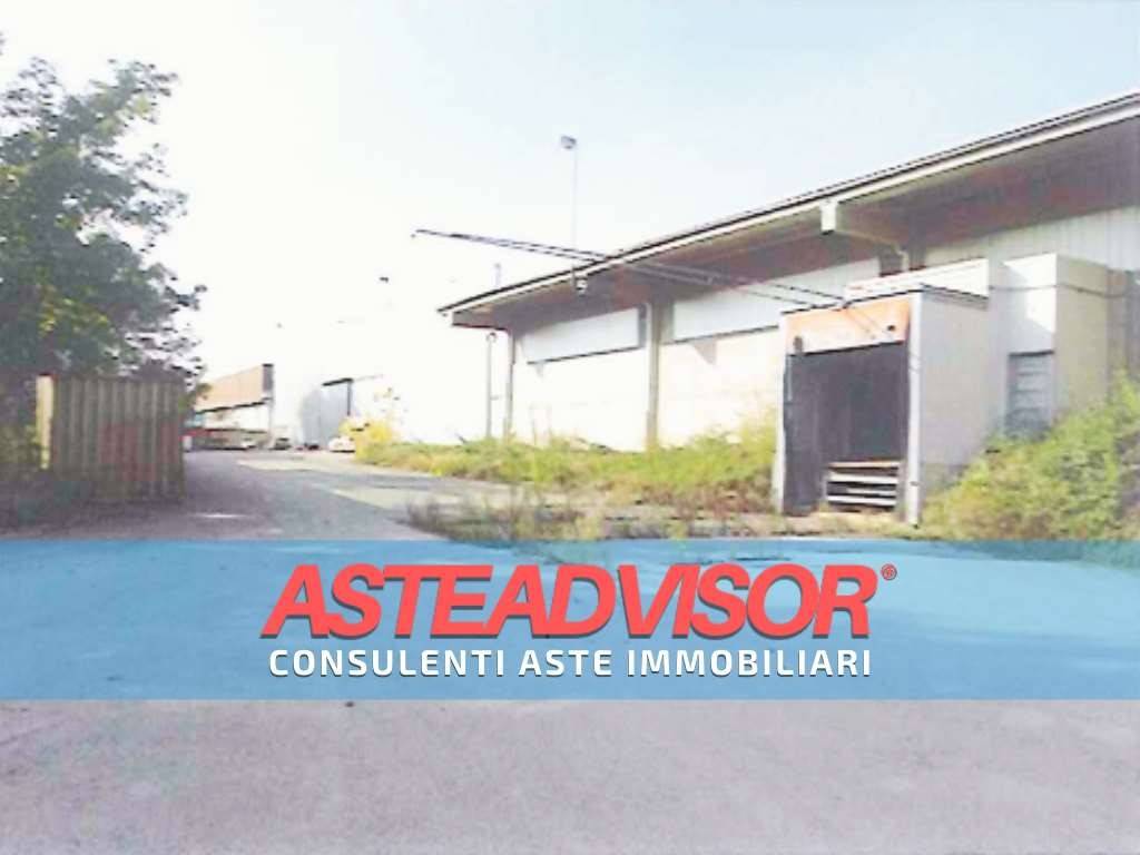 locale commerciale in vendita a Borgo San Dalmazzo