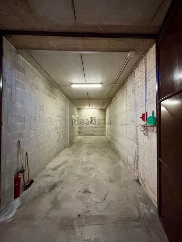 locale di sgombero in vendita a Borgo San Dalmazzo