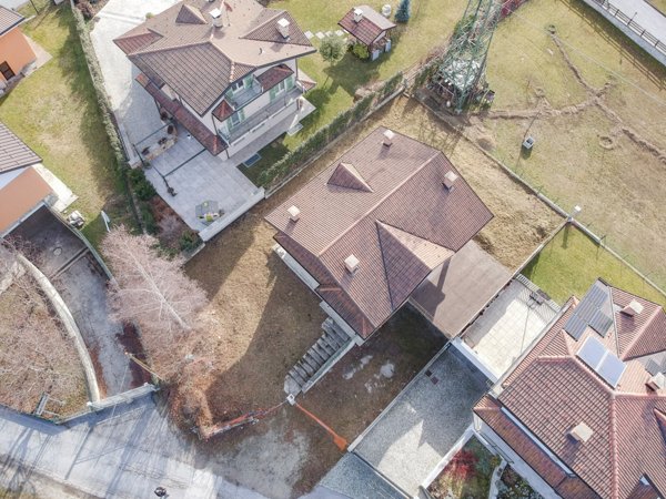 casa indipendente in vendita a Borgo San Dalmazzo