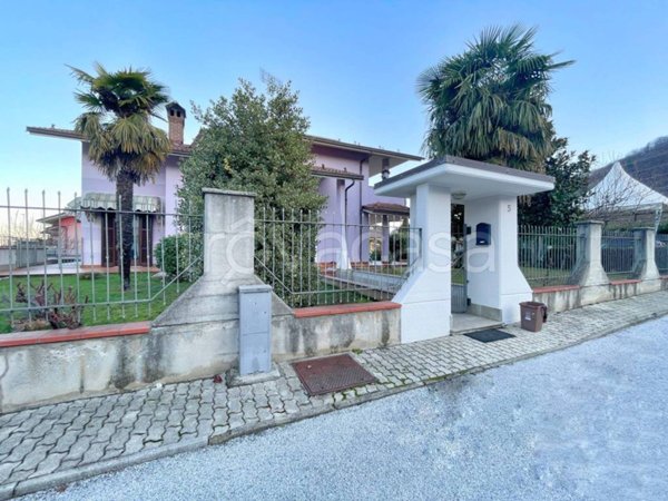 casa indipendente in vendita a Borgo San Dalmazzo in zona Beguda