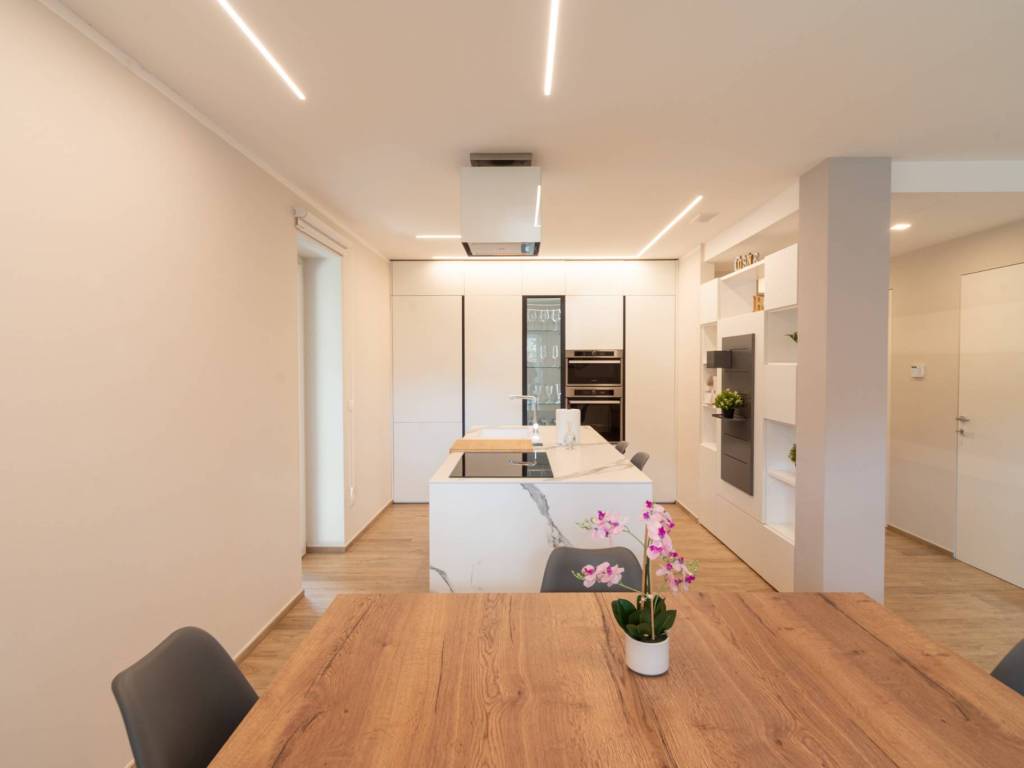 casa indipendente in vendita a Borgo San Dalmazzo