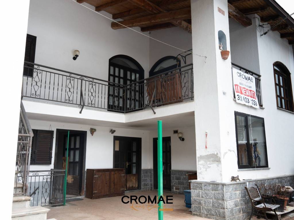 casa indipendente in vendita a Borgo San Dalmazzo in zona Beguda