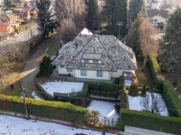 casa indipendente in vendita a Borgo San Dalmazzo