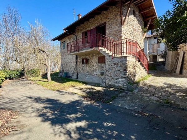 casa indipendente in vendita a Borgo San Dalmazzo in zona Sant'Antonio Aradolo