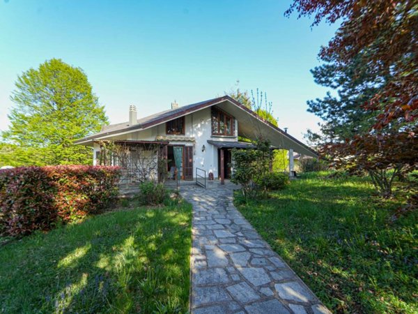 casa indipendente in vendita a Borgo San Dalmazzo