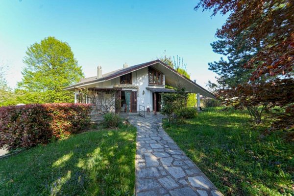 casa indipendente in vendita a Borgo San Dalmazzo
