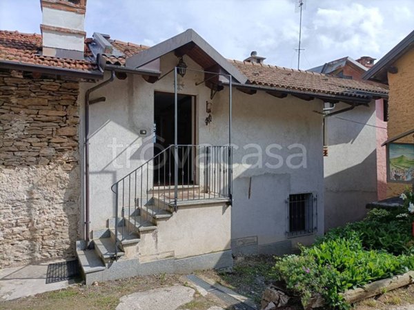 casa indipendente in vendita a Borgo San Dalmazzo in zona Sant'Antonio Aradolo