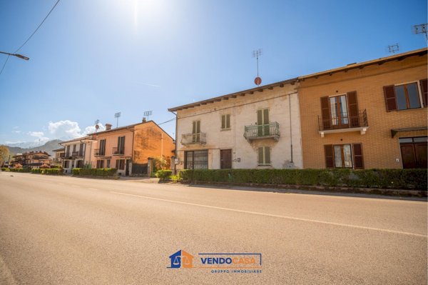 casale in vendita a Borgo San Dalmazzo