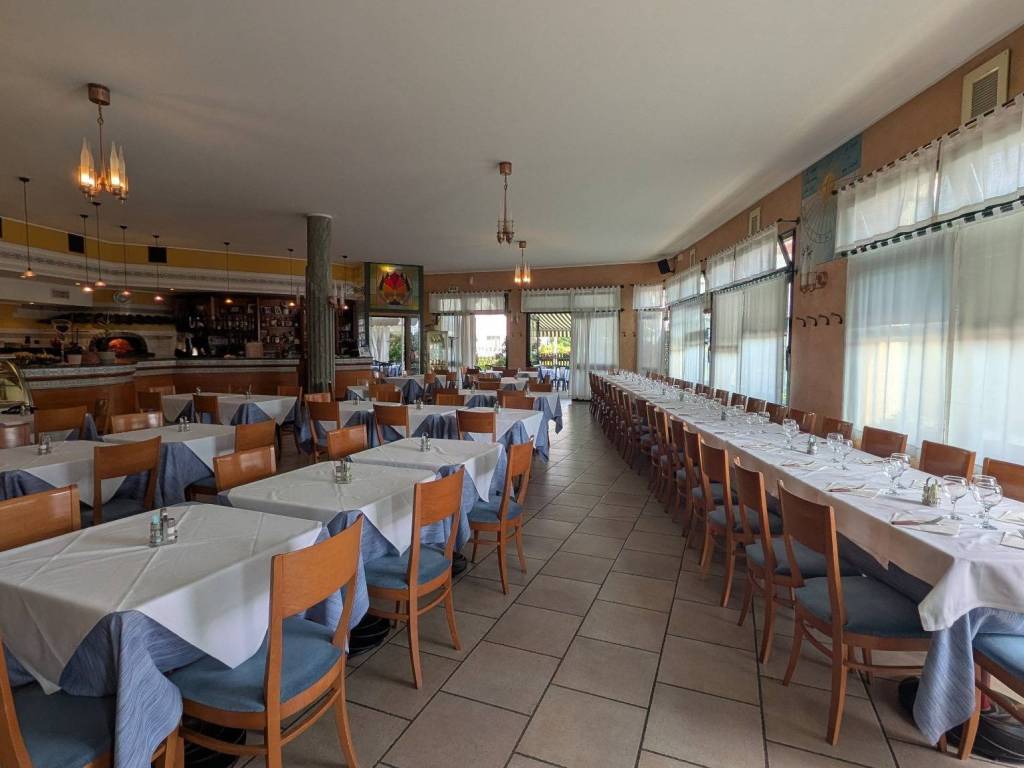 negozio in vendita a Borgo San Dalmazzo