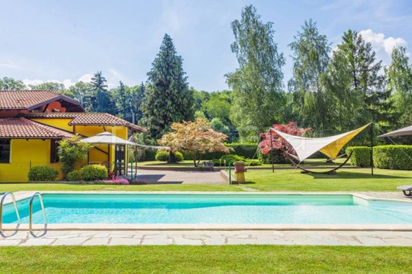 casa indipendente in vendita a Borgo San Dalmazzo