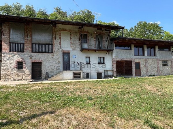 casa semindipendente in vendita a Borgo San Dalmazzo