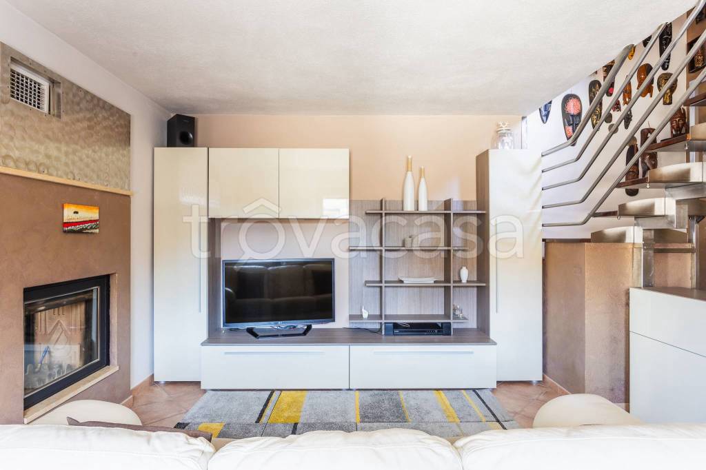 casa indipendente in vendita a Borgo San Dalmazzo