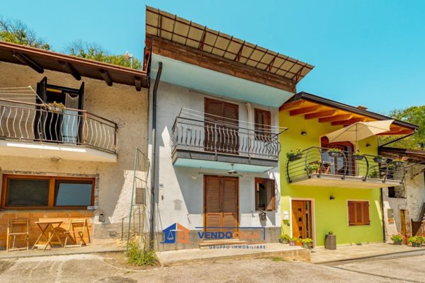 casa indipendente in vendita a Borgo San Dalmazzo in zona Beguda