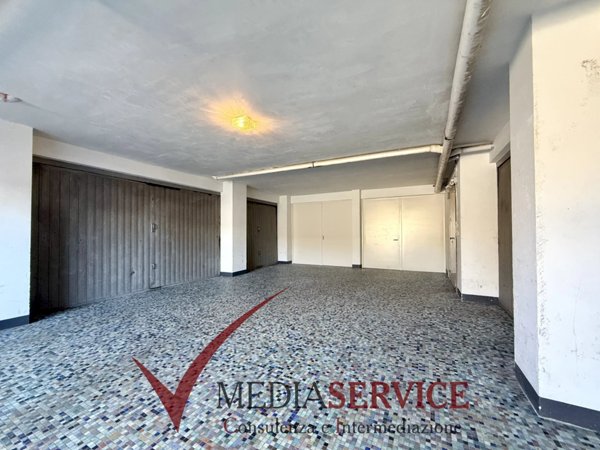 locale di sgombero in vendita a Borgo San Dalmazzo in zona Beguda