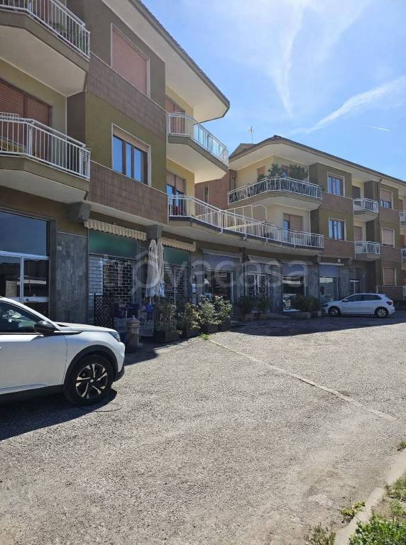 locale di sgombero in vendita a Borgo San Dalmazzo