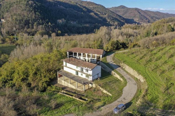 casale in vendita a Bosia