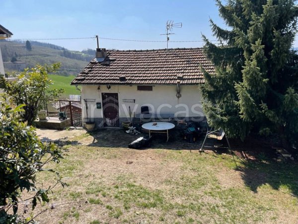 casa indipendente in vendita a Bosia