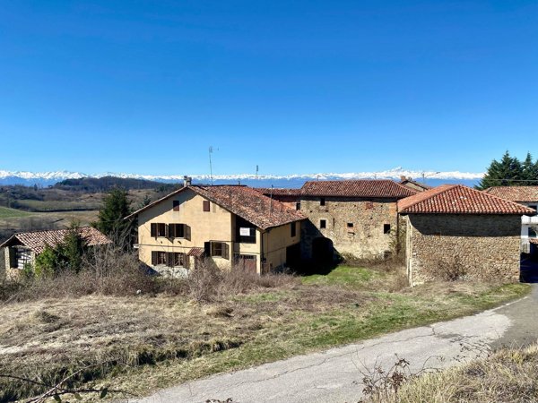 casale in vendita a Bossolasco