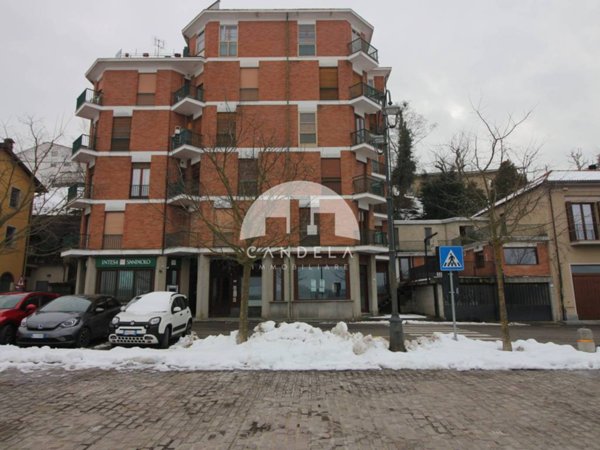 negozio in vendita a Bossolasco