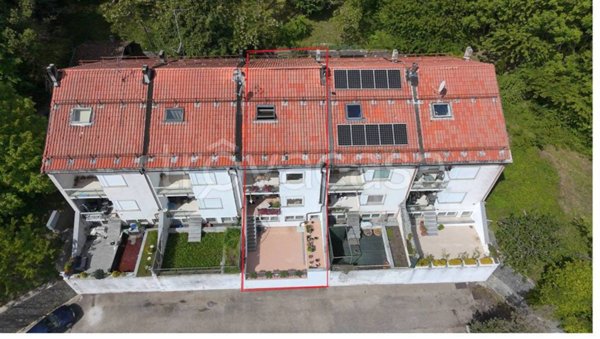 casa indipendente in vendita a Bossolasco