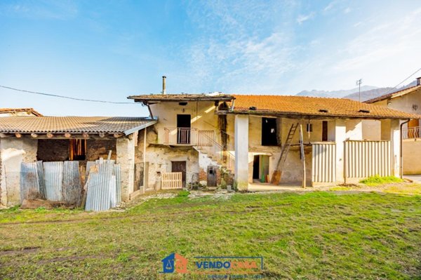 appartamento in vendita a Boves in zona Castellar