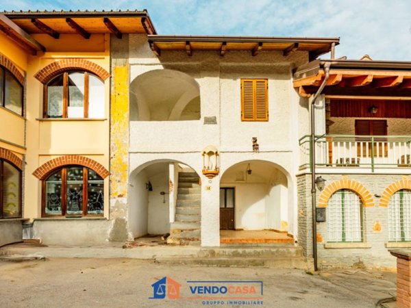 casa indipendente in vendita a Boves in zona Fontanelle