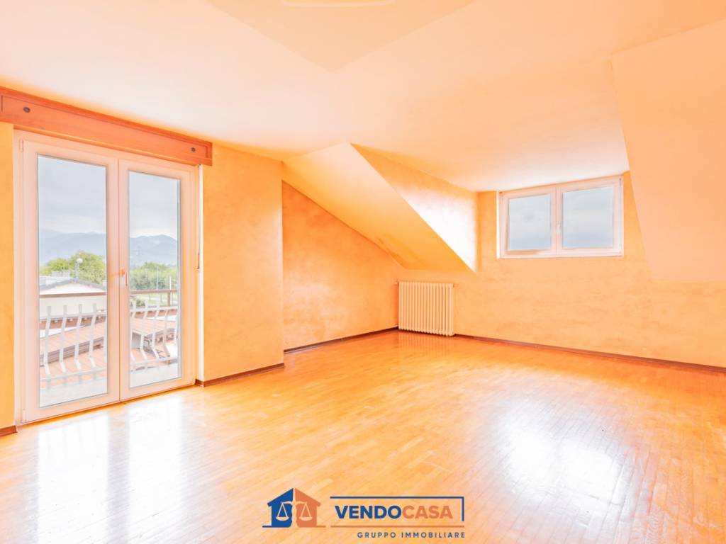 attico in vendita a Boves in zona Fontanelle