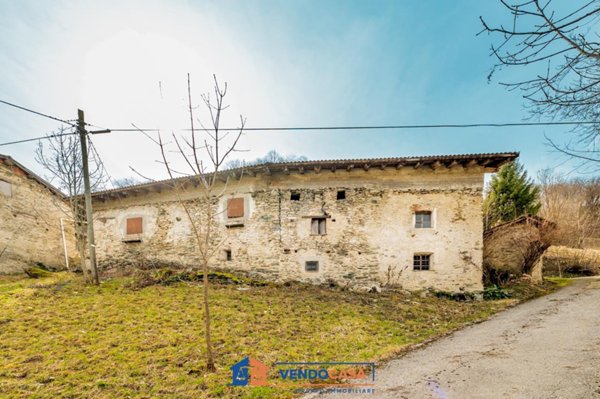 casa indipendente in vendita a Boves in zona San Giacomo