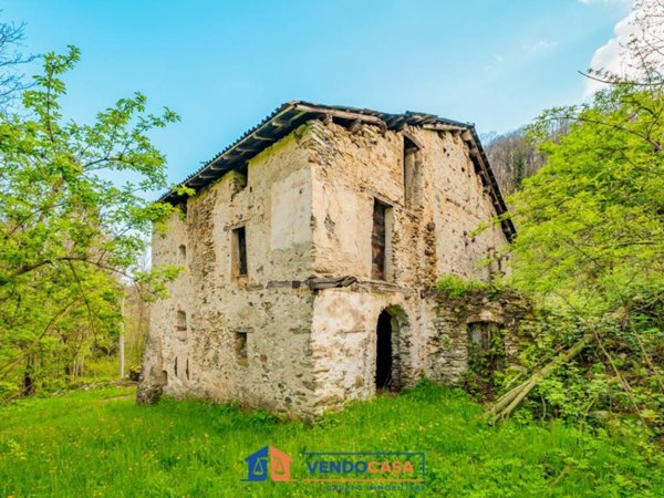 casa indipendente in vendita a Boves in zona San Giacomo