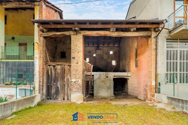 appartamento in vendita a Boves in zona Fontanelle
