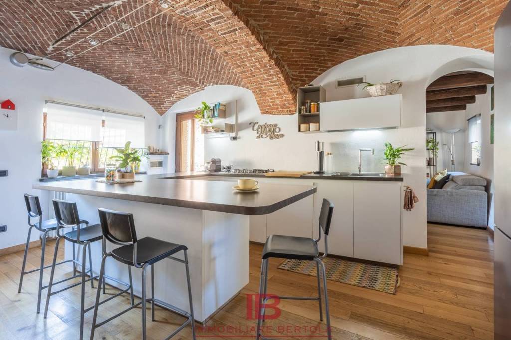 casa indipendente in vendita a Boves in zona Cerati