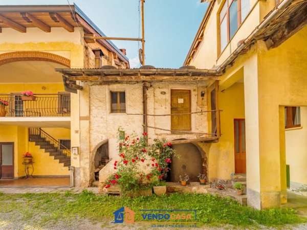 casa indipendente in vendita a Boves