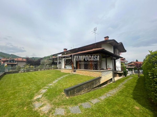 casa indipendente in vendita a Boves in zona Madonna dei Boschi