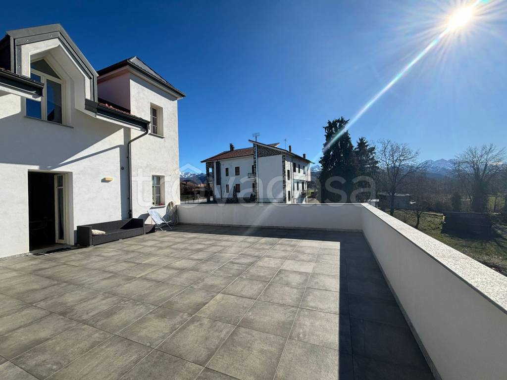 casa indipendente in vendita a Boves in zona Mellana