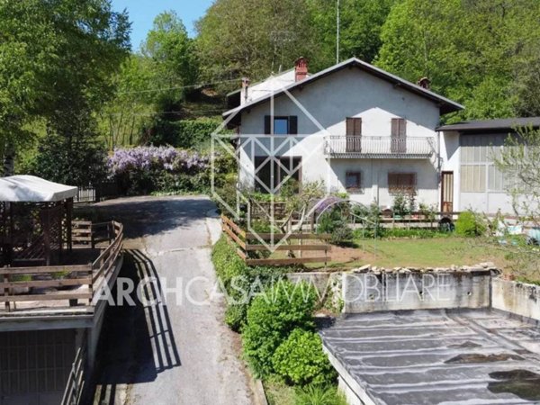 casa indipendente in vendita a Boves