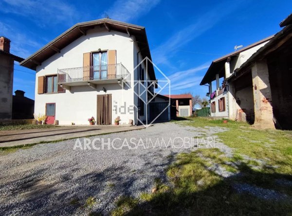 casa indipendente in vendita a Boves